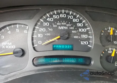 2004 Chevrolet Silverado C2500 Heavy Duty z USA, uszkodzony, nr VIN 1GCHC29U84E311549